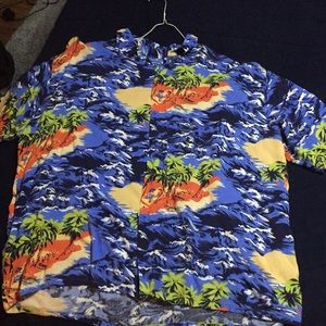 hawaiian shirt
